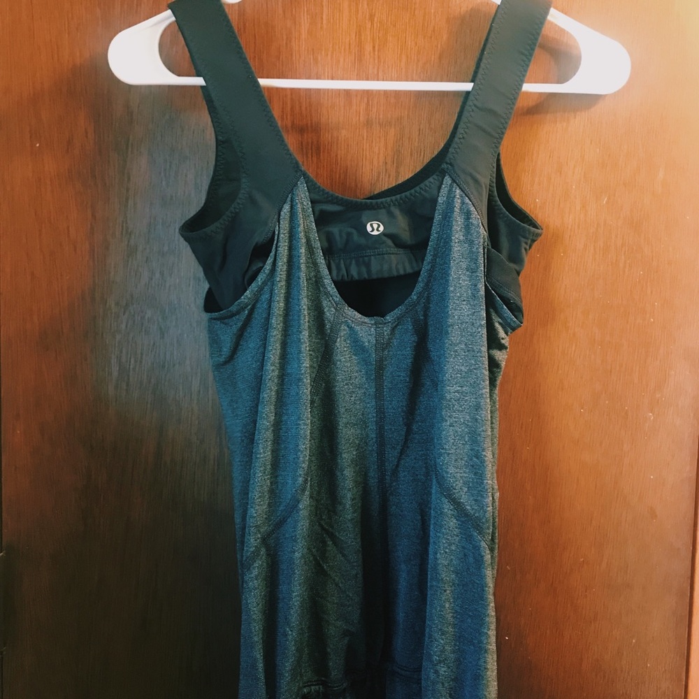 lululemon tank - size 4